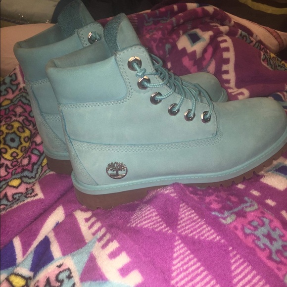 Timbs - Picture 1 of 3